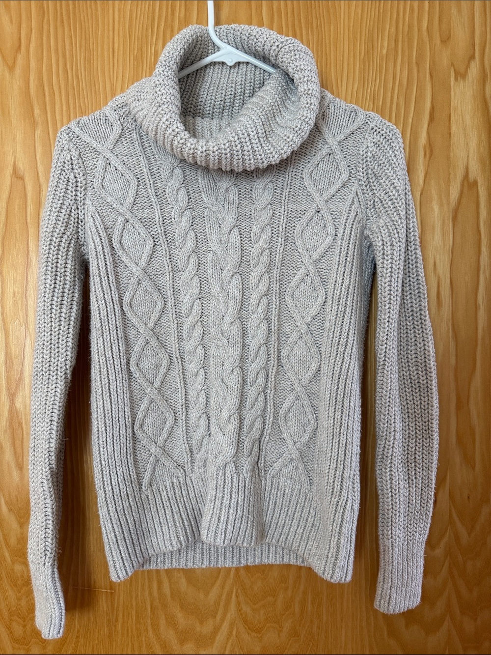 Abercrombie turtleneck
